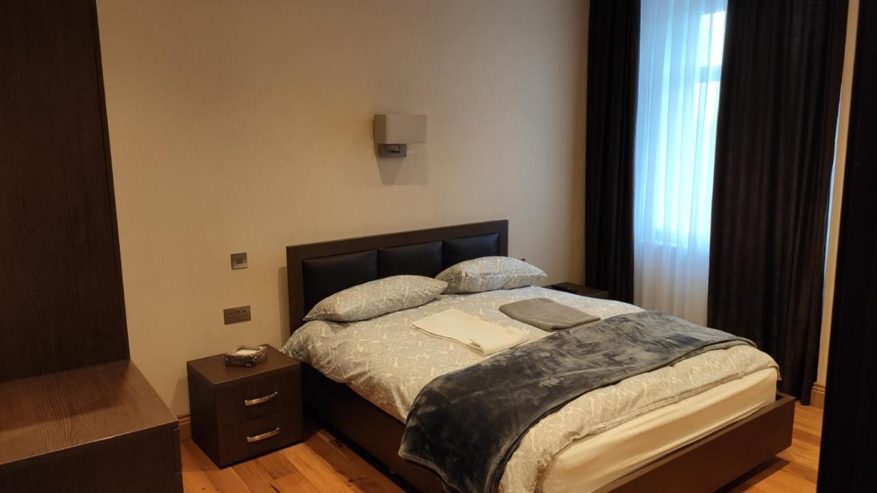 Oyo The Kilburn Arms Bed & Breakfast Londra Dış mekan fotoğraf